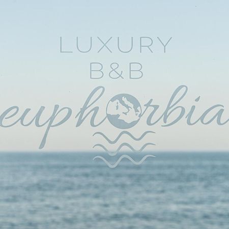 Luxury B&B Euphorbia Ачиреале Екстер'єр фото