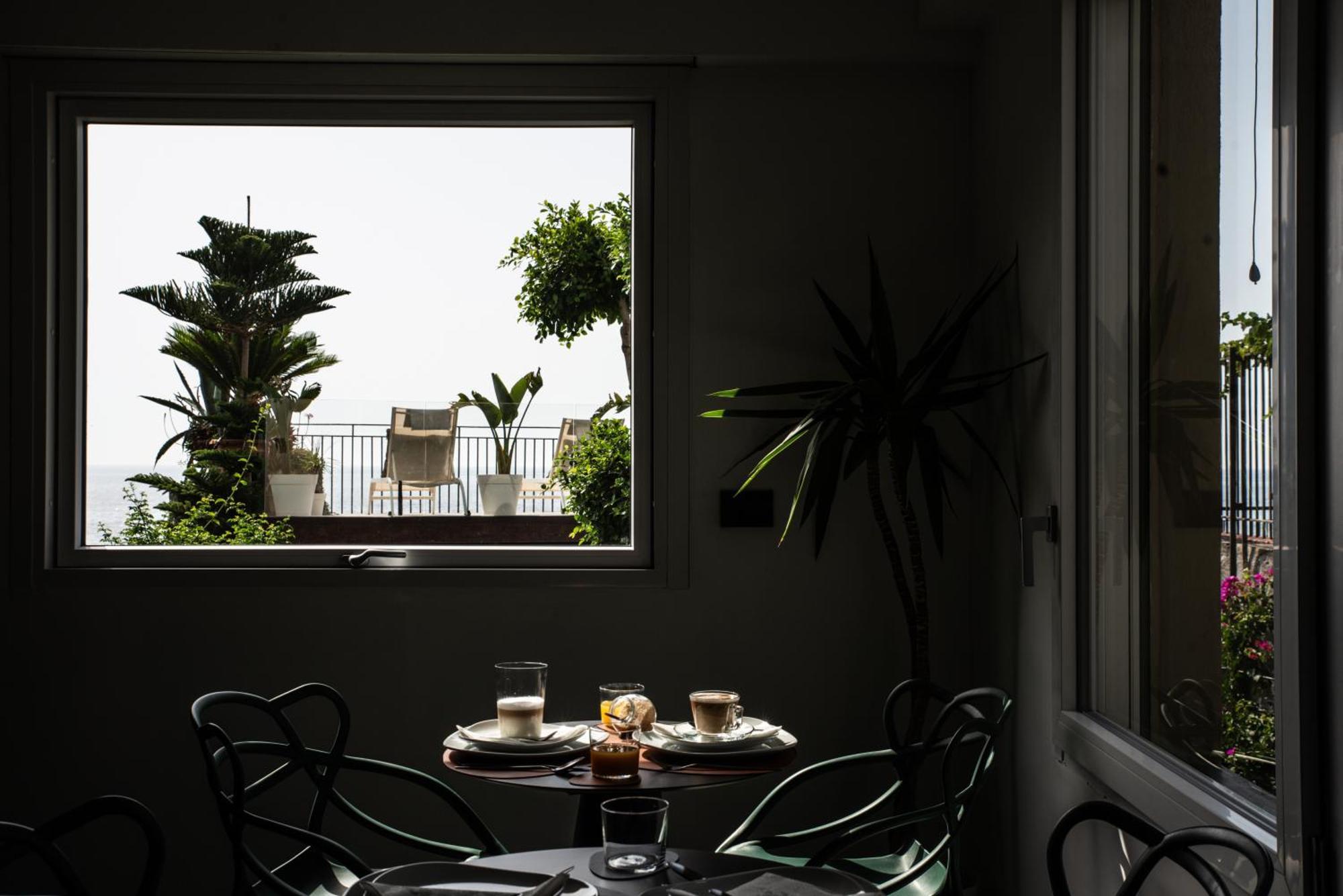 Luxury B&B Euphorbia Ачиреале Екстер'єр фото