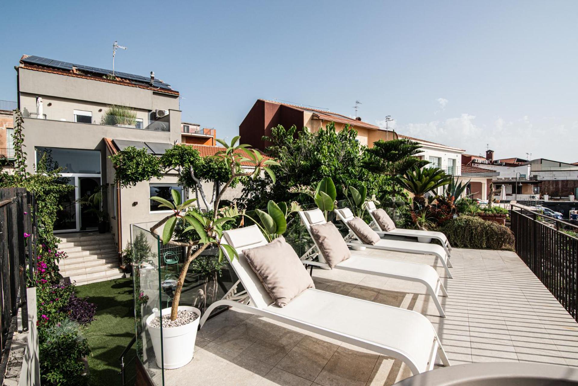 Luxury B&B Euphorbia Ачиреале Екстер'єр фото